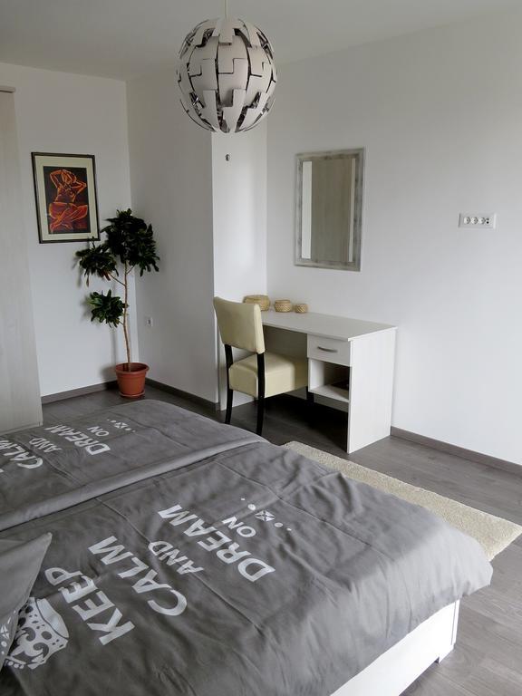 Apartment Lea Макарска Экстерьер фото