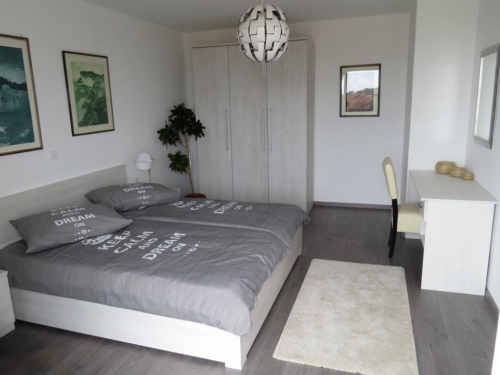Apartment Lea Макарска Экстерьер фото
